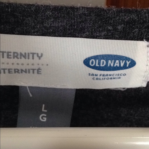 Old navy maternity - Picture 2 of 3